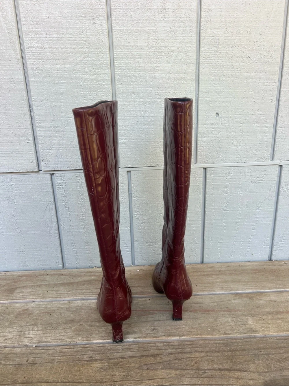 Women's Tall Pointed-Toe Croc-Embossed Knee Boots - Red wine